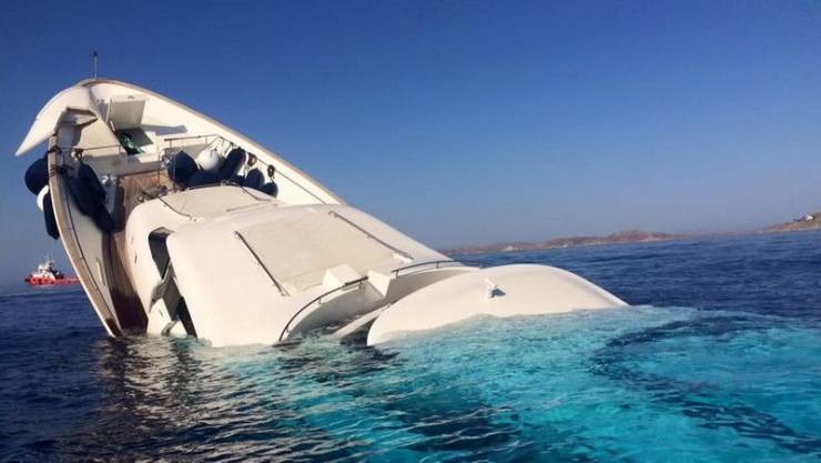 yacht sinking