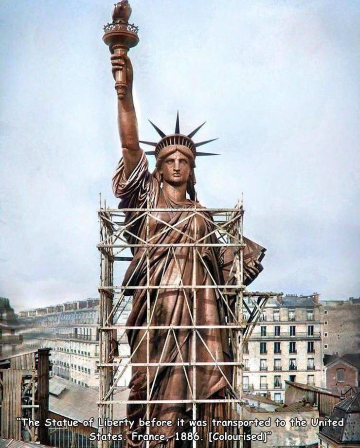 statue of liberty national monument - The Statue of Liberty before it was transported to the United States. France, 1886. Colourisedij