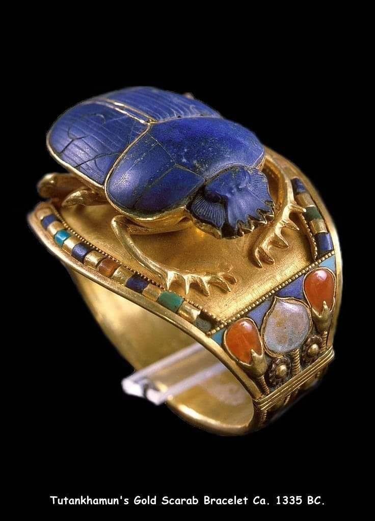 scarab bracelet - Tutankhamun's Gold Scarab Bracelet Ca. 1335 Bc.
