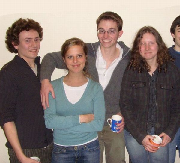 23 Times The Hover-Hand Game Was Extremely Strong