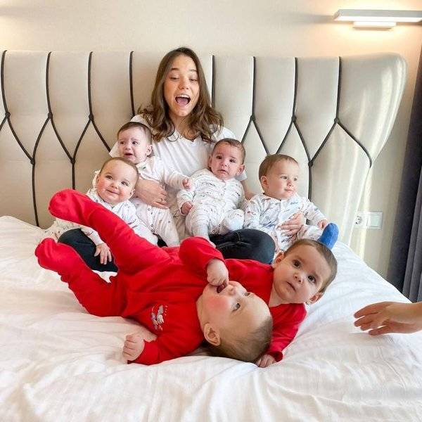 This 23-Year-Old Is Already A Mother Of 11 (!) And Is Planning To Go For Over 100 (!!!) Kids