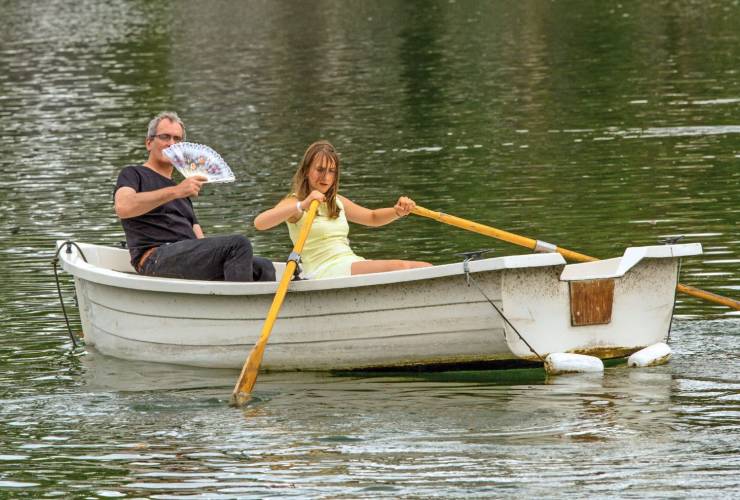 watercraft rowing