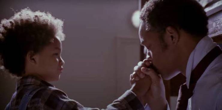 Jaden Smith and his father, Will, played Christopher Gardner Jr. and Chris Gardner in The Pursuit of Happyness.
