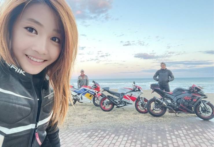 The Japanese rider, who goes under the username @azusagakuyuki on Twitter, has gained a following of almost 18,000 with life updates and pictures dressed in a motorcycle jacket or posing with Yamaha bikes. But followers suspected something wasn't right when a mirror reflection in one of the pictures showed a completely different face.