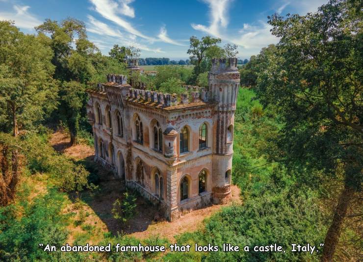 stately home - "An abandoned farmhouse that looks a castle, Italy."