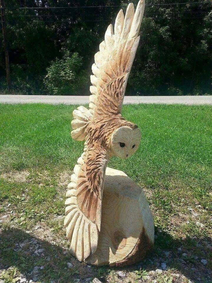owl chainsaw carving
