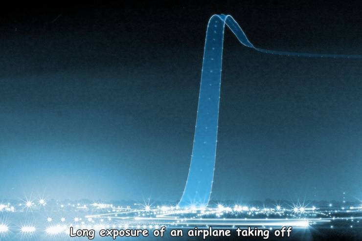 long exposure photography airport - Long exposure of an airplane taking off