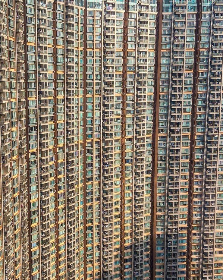random pics and photos - trippy buildings hong kong - dal