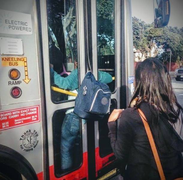 backpack stuck in bus door - Electric Powered Kneelingo Bus Ramp Board With Exact Fare Ors Carry No Change 07 Mue riding