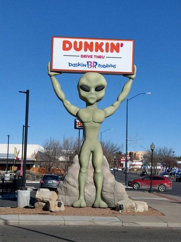 Roswell, New Mexico

 

Alien everything