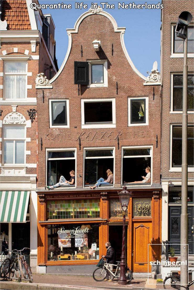facade - Quarantine life in The Netherlands 1890 hier verkoopt men Colly en Thee Dutch 1322 Simonevelt koffie & thee sirds Tbiz schlipecnl Gen