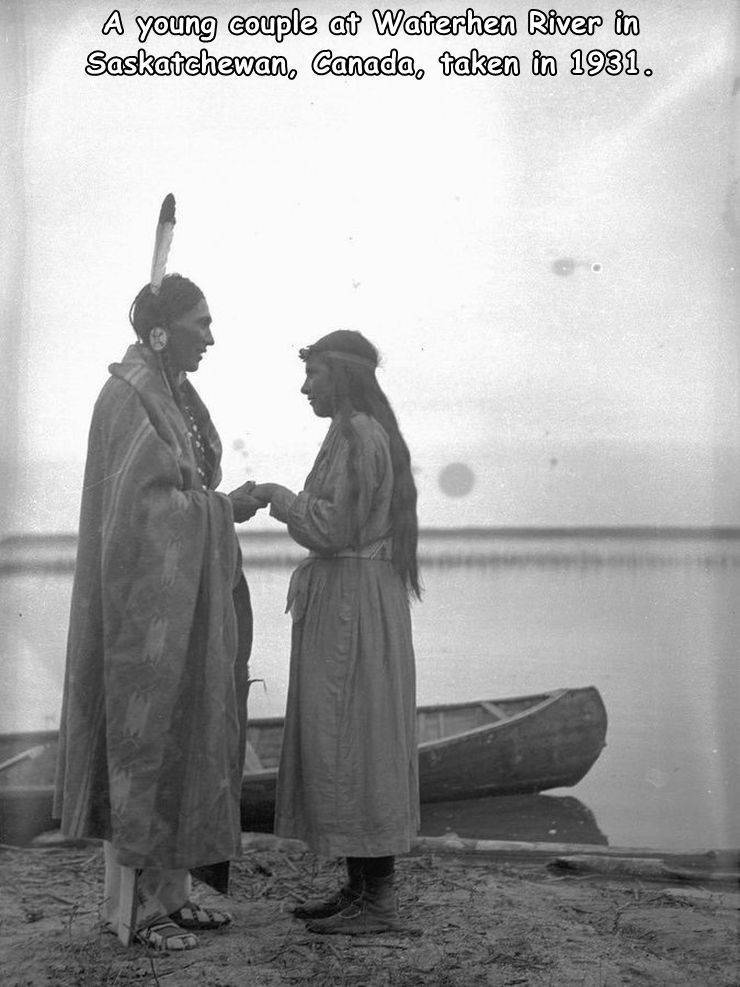 random pics and cool stuff - photograph - A young couple at Waterhen River in Saskatchewan, Canada, taken in 1931.