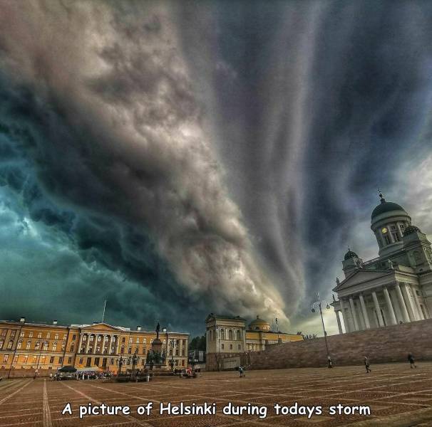 sky - A picture of Helsinki during todays storm