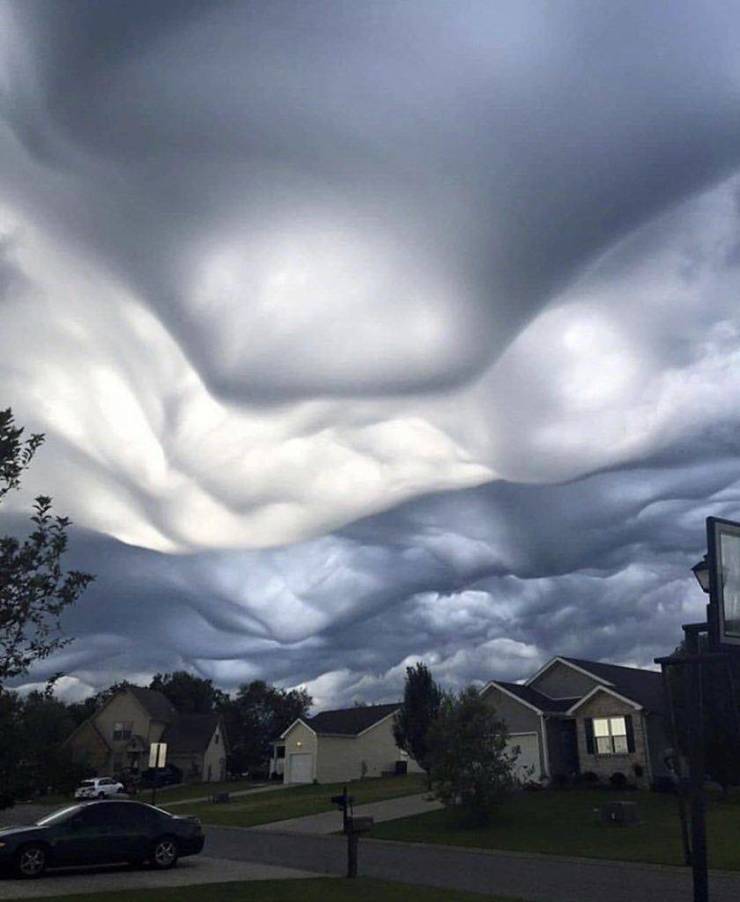 awesome random pics and photos - asperitas clouds kentucky