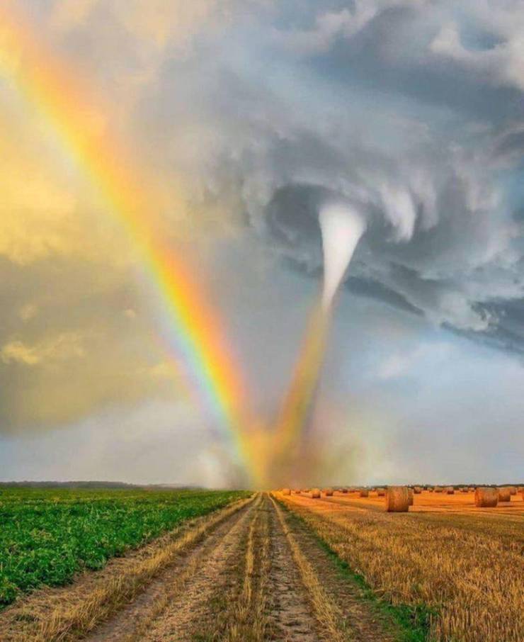 funny cool and random pics - tornado meets rainbow