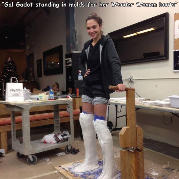 gal wonder woman boots - "Gal Gadot standing in molds for her Wonder Woman boots Frans