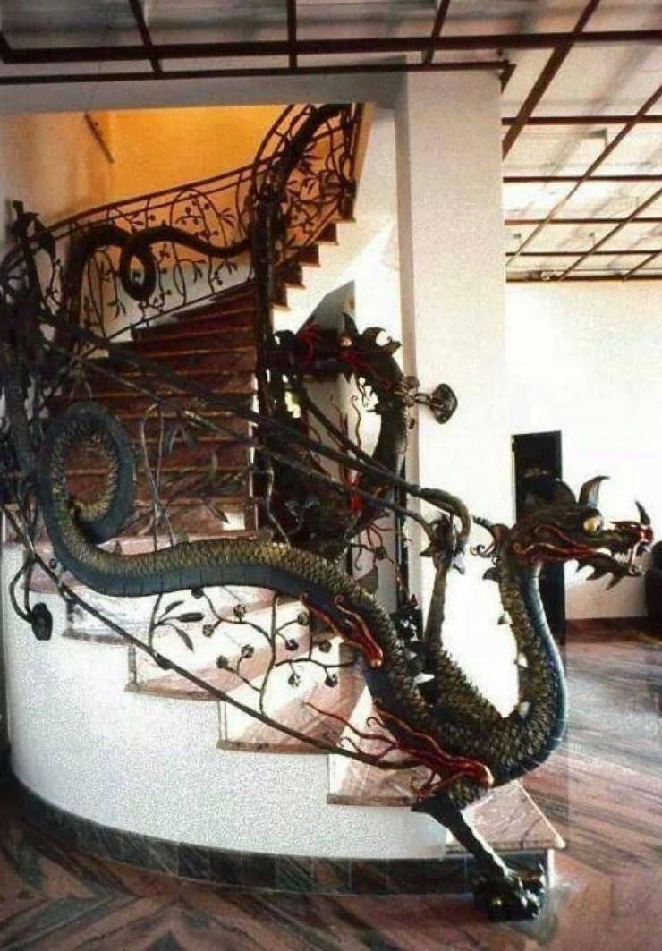 escalier dragon
