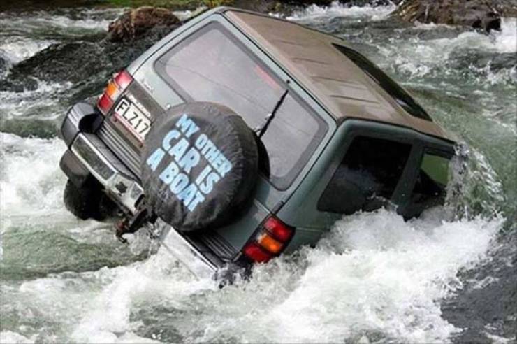 funny pics  -  off roading - My Other Car Is A Boat FLZ17