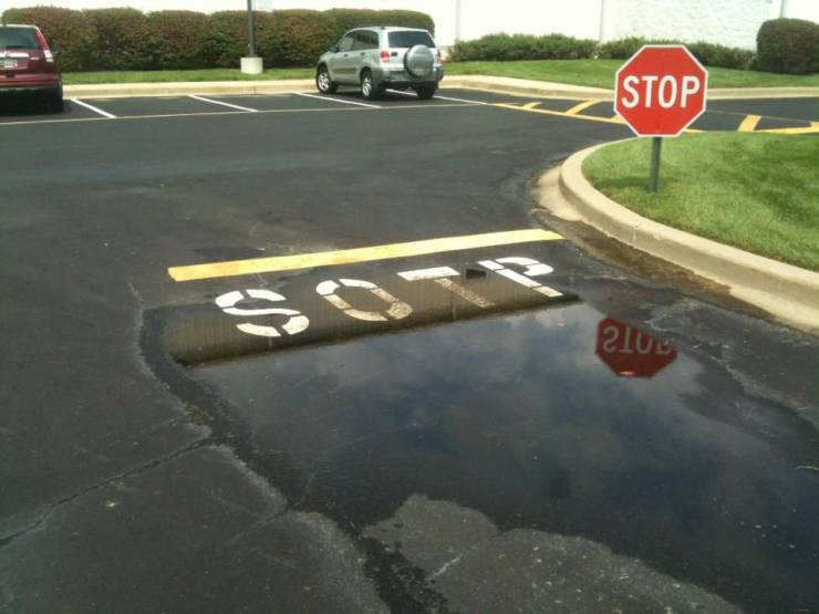 people that had one job - Stop 210E