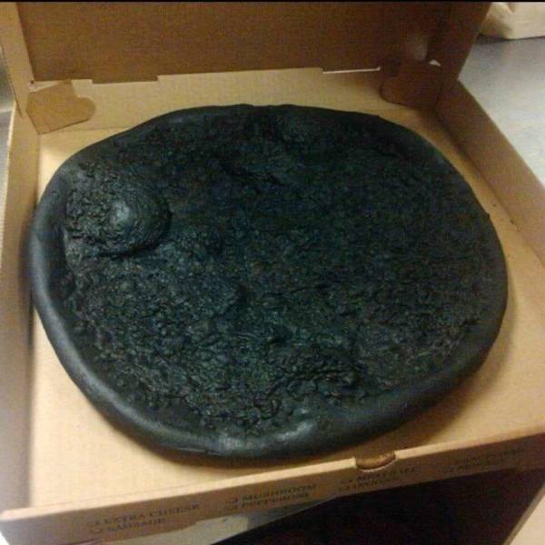 random pics - burnt pizza