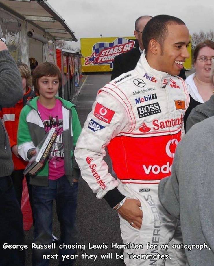 george russell lewis hamilton 2009 - Stairs Of Tom FedEx Sandosi Tass Mercedes Benz Mobil 1 Boss O adafone Nuo 22.. Sap Samtand Chavilo Flewo Hamlone M Citack vod Santunde 150 George Russell chasing Lewis Hamilton for an autograph, next year they will be 