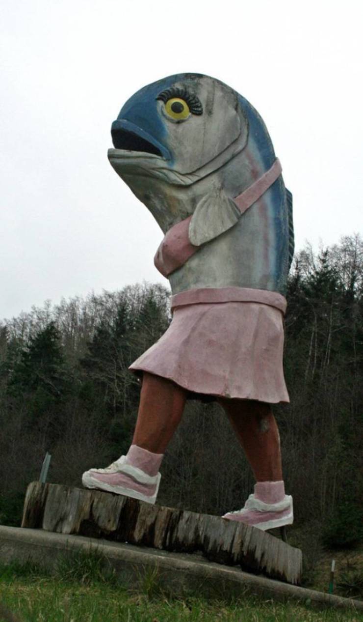 fun killer pics - funny photos - creepy weird sculptures