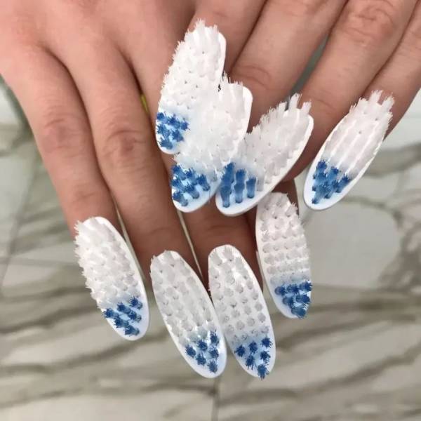 ugly nails design