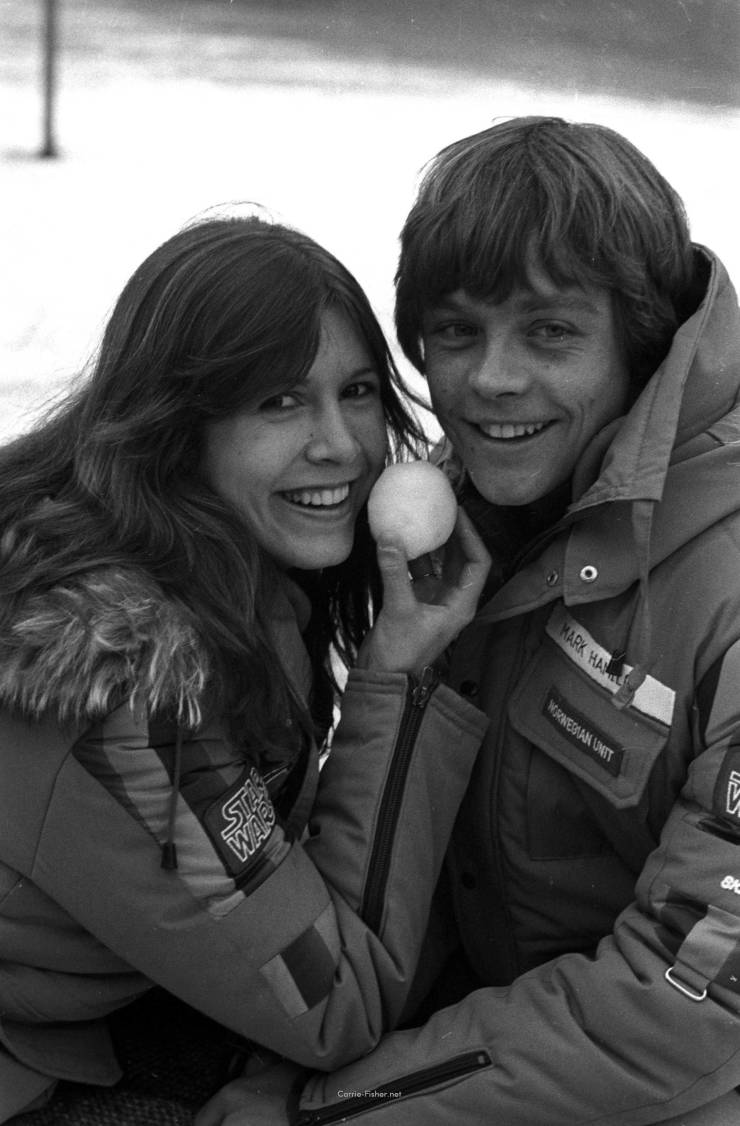funny and cool pics - carrie fisher and mark hamill 80s