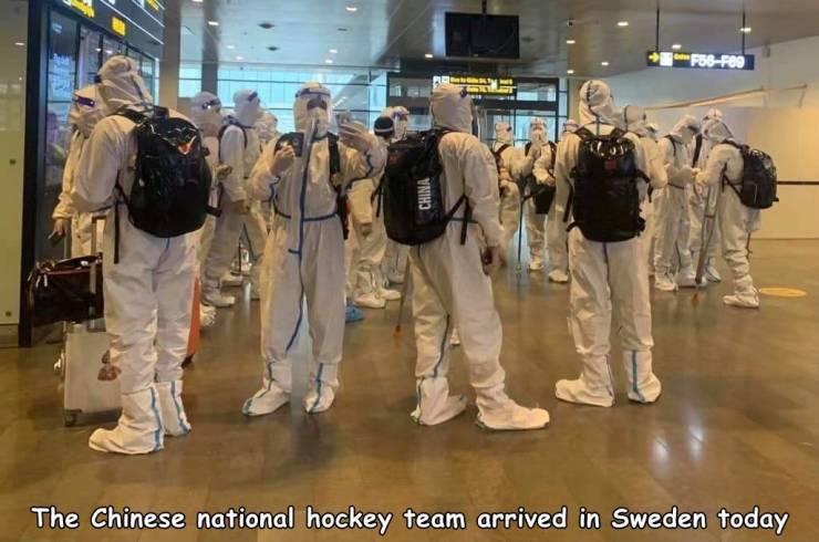 F30Feo China Las The Chinese national hockey team arrived in Sweden today