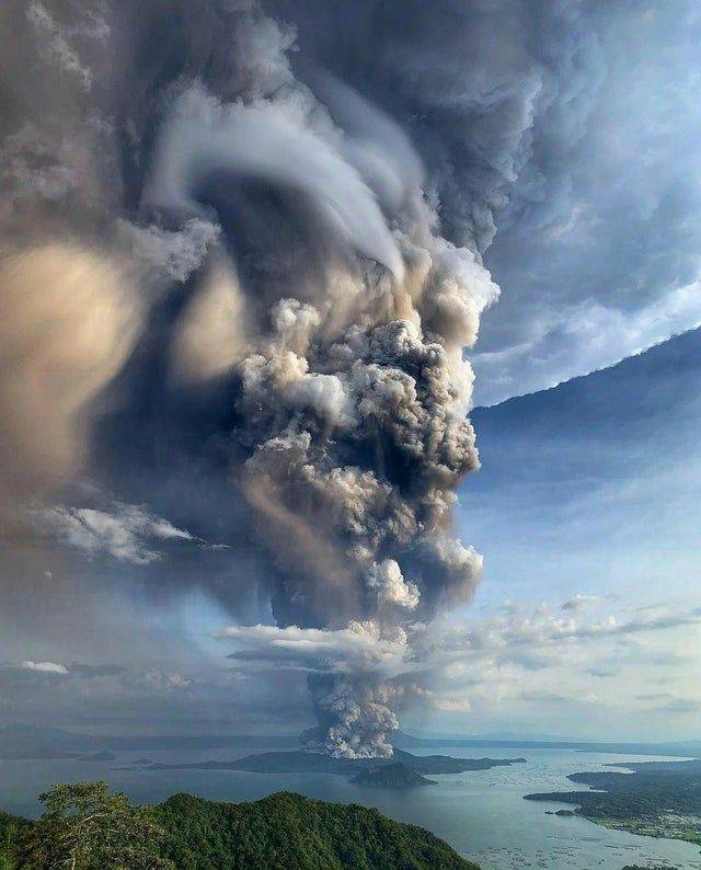 taal volcano eruption 2020
