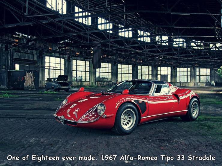 alfa romeo tipo stradale 33 - One of Eighteen ever made. 1967 AlfaRomeo Tipo 33 Stradale