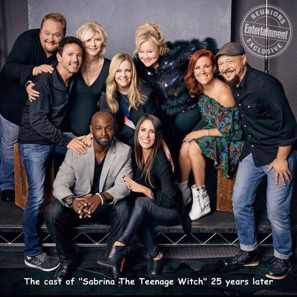 cool random pics - sabrina the teenage witch reunion - Entertainment Tclusive Donal The cast of "Sabrina The Teenage Witch" 25 years later