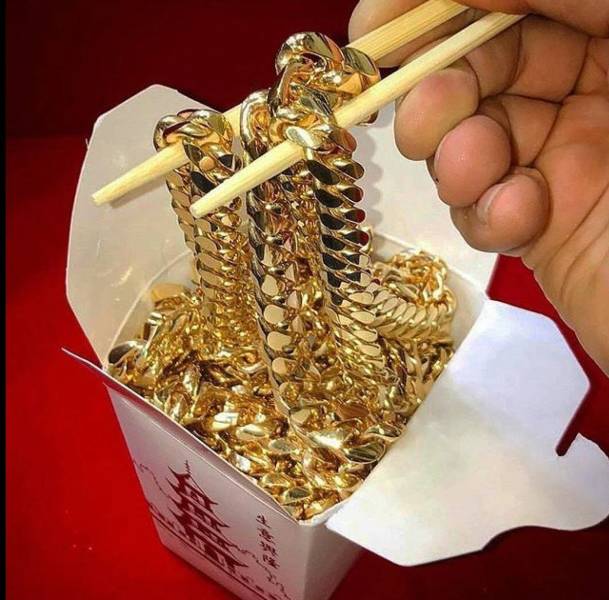 funny pics - gold aesthetic