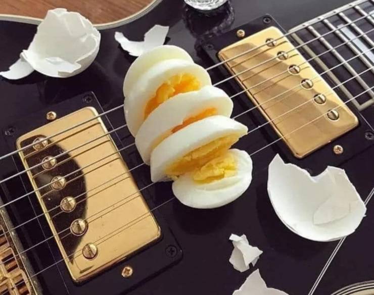 guitar egg slices