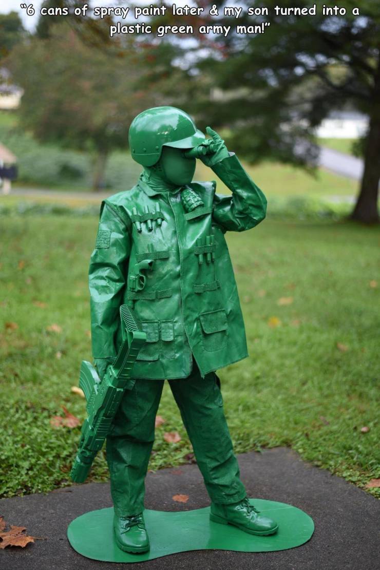 cool random pics - army men - "G cans of spray paint later & my son turned into a plastic green army man!"
