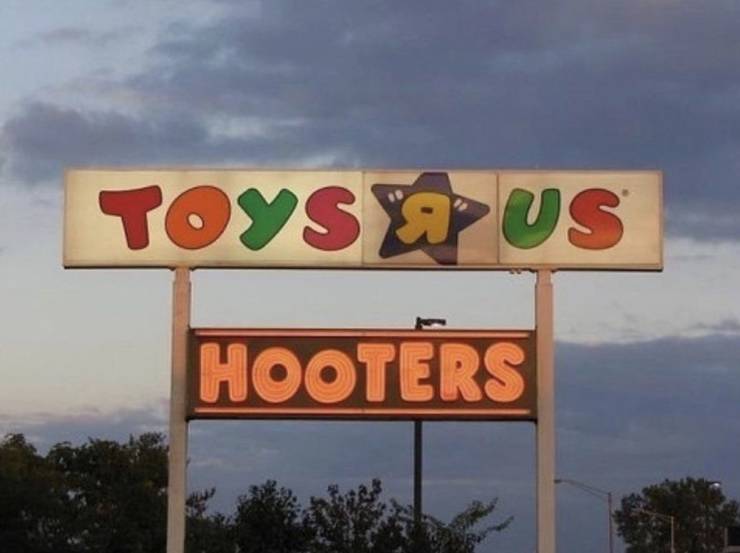 fun randoms - funny name signs - Toys Sus Hooters