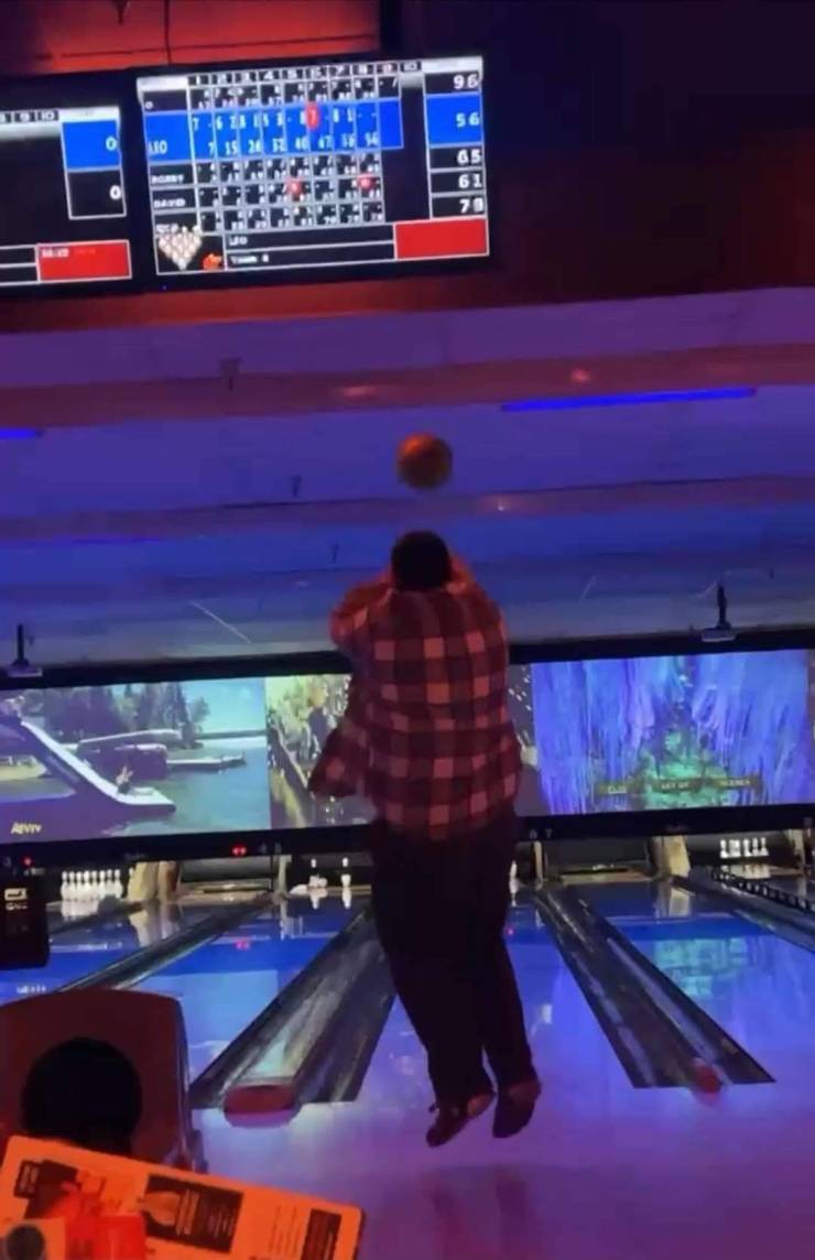 funny random photos - people really think this bowling shit hard - ole 96 Toto 95 vo Us 61 70 Afv Ms