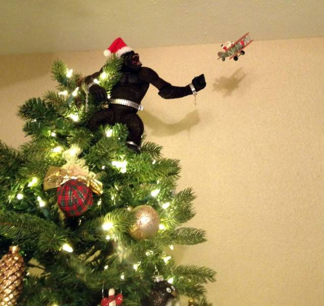 random pics and memes - funny christmas tree toppers