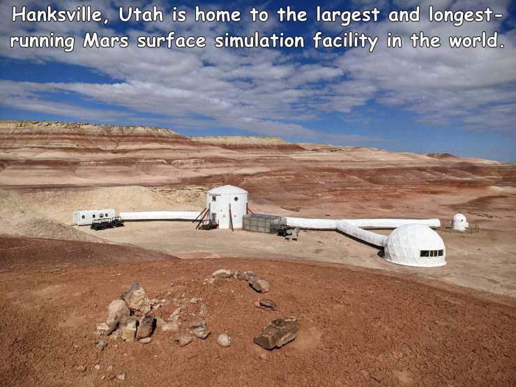 cool random pics and photos - sky - Hanksville, Utah is home to the largest and longest running Mars surface simulation facility in the world.