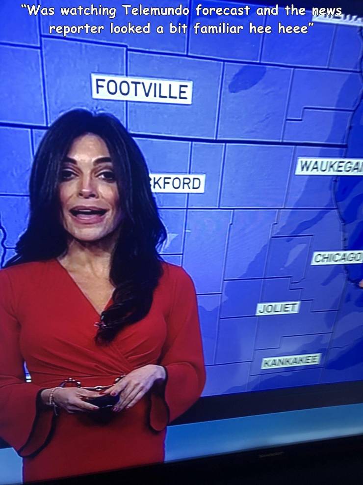 newscaster - Was watching Telemundo forecast and the news reporter looked a bit familiar hee heee" Footville Waukega Kford Chicago Joliet Bankakes