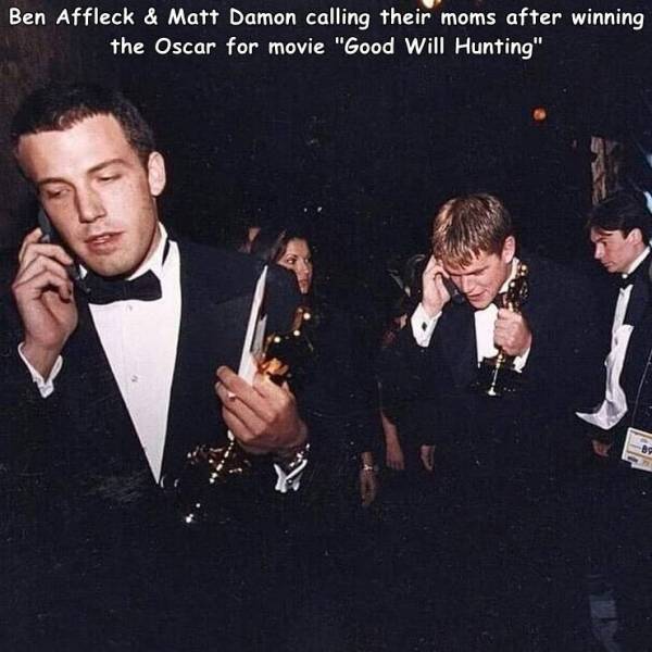 funny photos - ben affleck and matt damon oscar - Ben Affleck & Matt Damon calling their moms after winning the Oscar for movie "Good Will Hunting"