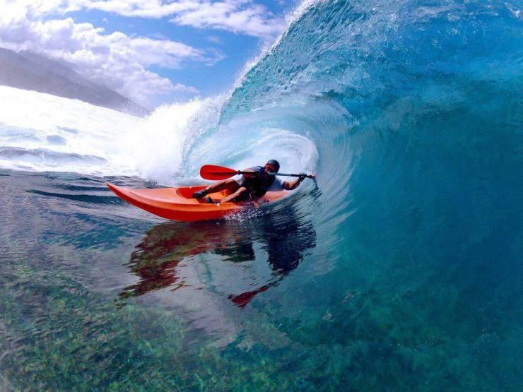 cool random photos - surf kayaking