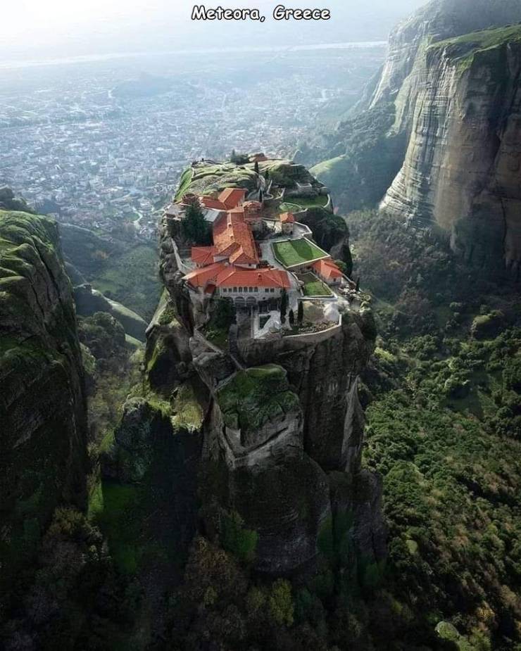 cliff - Meteora, Greece