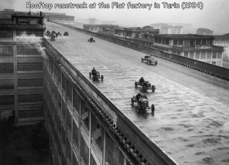fun randoms - funny photos - fiat lingotto factory in turin italy - Rooftop racetrack at the Fiat factory in Turin 1924