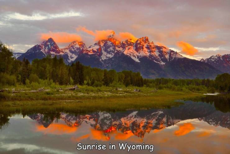 fun randoms - funny photos - grand teton national park - Sunrise in Wyoming