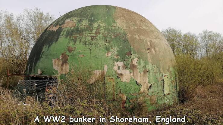 funny photos - dome - A WW2 bunker in Shoreham, England.