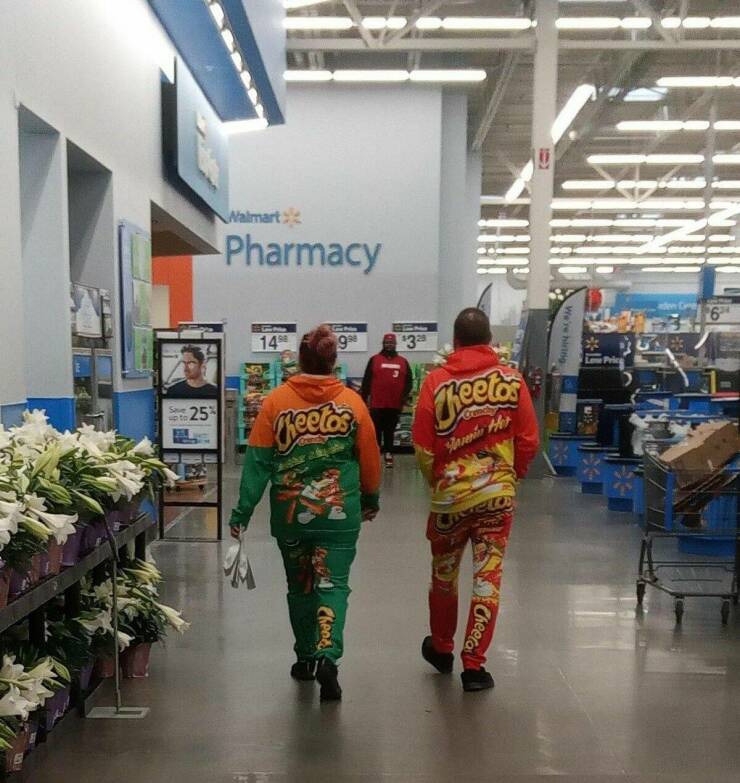 random pics - car - Save 25% Walmart Pharmacy 125 145 98 Cheetos Cheers 160 $3.29 Theetos Cheetos 10 We're hiring 51 6