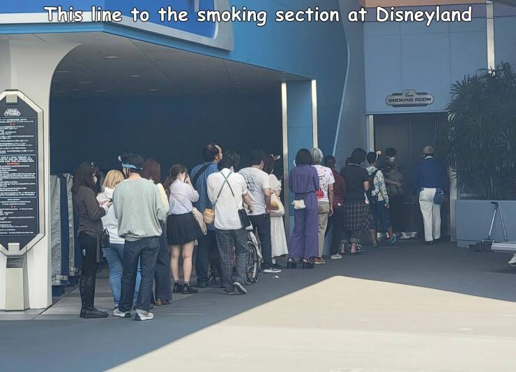 This line to the smoking section at Disneyland Smoking Room U Sp