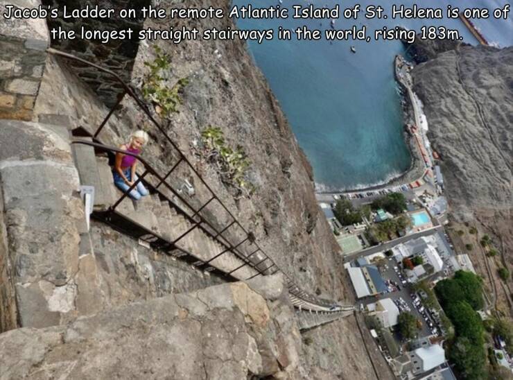 funny and cool pics - saint helena staircase - Jacob's Ladder on the remote Atlantic Island of St. Helena is one of the longest straight stairways in the world, rising 183m. Hanse