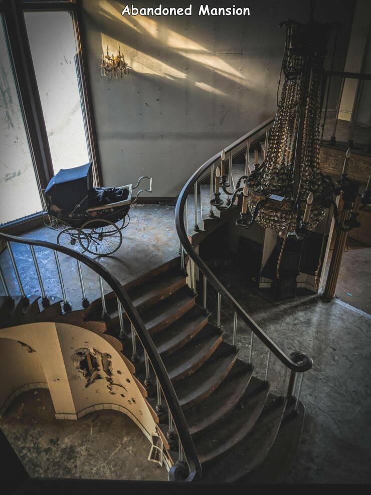 daily dose of randoms - stairs - Abandoned Mansion